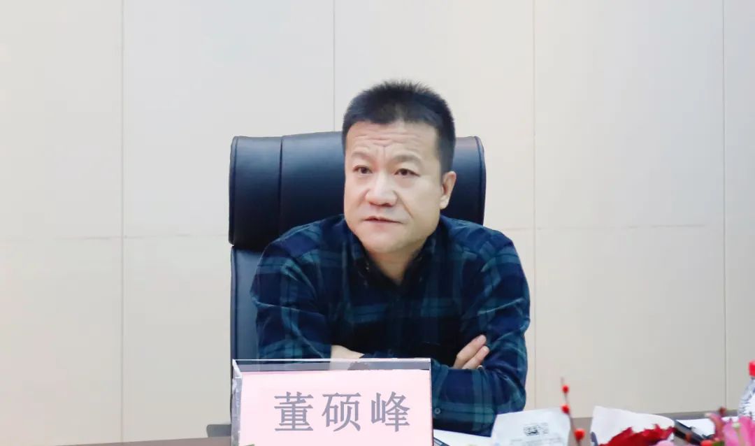 新年開(kāi)新局 合作促發(fā)展丨佳木斯市委常委、副市長(zhǎng)閆志剛一行蒞臨花花牛乳業(yè)集團(tuán)及佳田企業(yè)考察座談